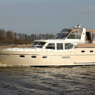 Veldman Yacht Charters